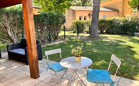 Maison de vacances dans résidence avec piscine